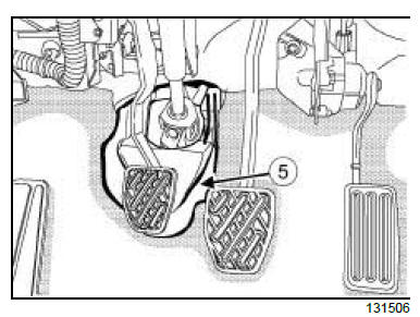 Steering assembly