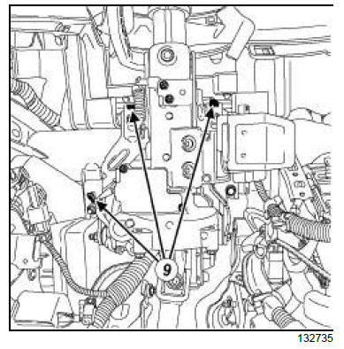 Steering assembly