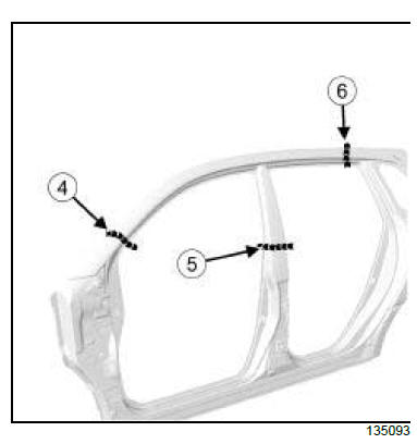 Side upper structure