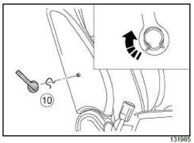 Front seat frames and runners