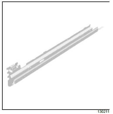 Side lower structure