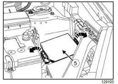 Engine and cylinder block assembly