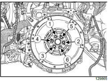 Engine and cylinder block assembly