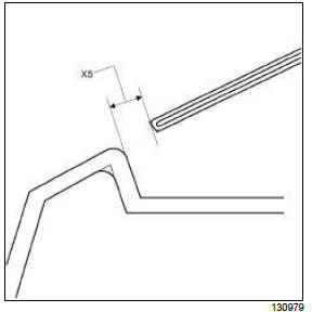 Vehicle panel gaps: Adjustment value