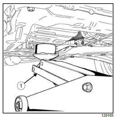 Engine mounting